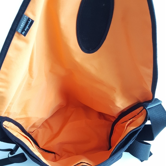 Crumpler Bags Crumpler Messenger Bag Poshmark